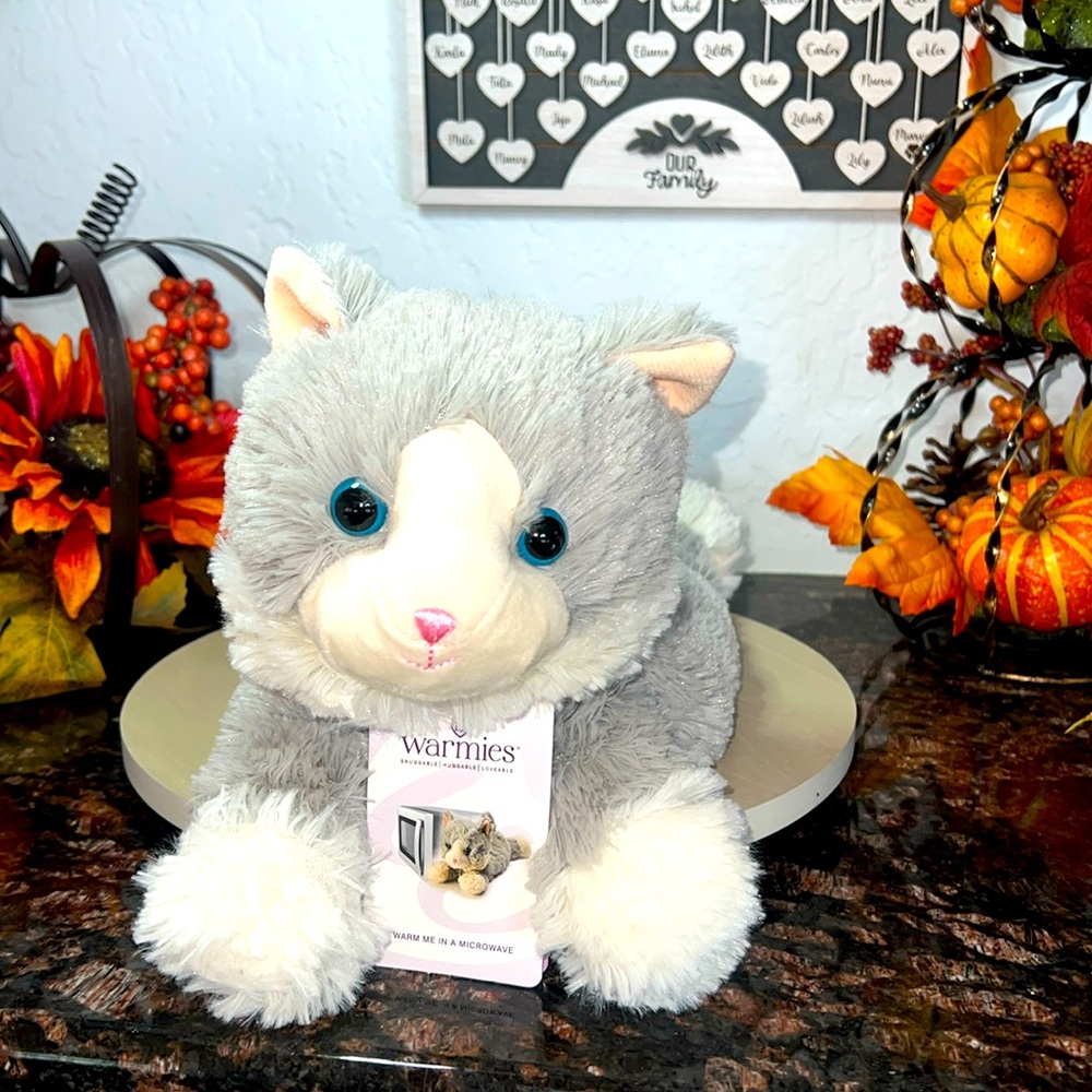 ❣️ Laying Down Gray 😺Cat😺Warmies